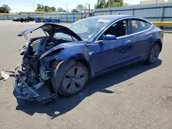 5YJ3E1EA5JF005493 2018 TESLA MODEL 3
