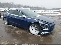 5YJ3E1EA5JF006370 2018 TESLA MODEL 3