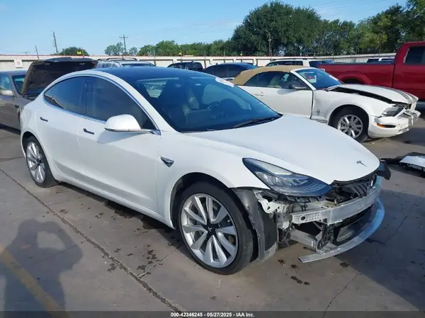 5YJ3E1EA5JF006451 2018 TESLA MODEL 3 - Image 1
