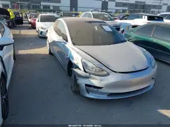 5YJ3E1EA5JF006983 2018 TESLA MODEL 3