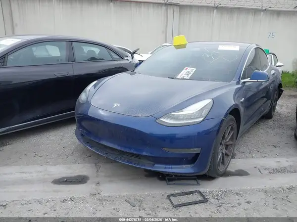 5YJ3E1EA5JF007356 2018 TESLA MODEL 3 - Image 2