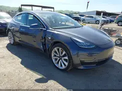 5YJ3E1EA5JF007860 2018 TESLA MODEL 3