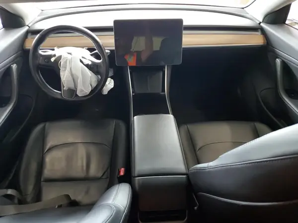 5YJ3E1EA5JF007891 2018 TESLA MODEL 3 - Image 8