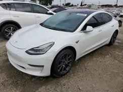 5YJ3E1EA5JF010645 2018 TESLA MODEL 3