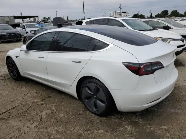 5YJ3E1EA5JF010645 2018 TESLA MODEL 3 - Image 2