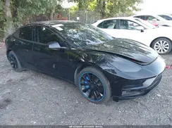 5YJ3E1EA5JF010760 2018 TESLA MODEL 3
