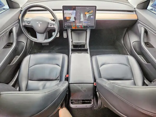 5YJ3E1EA5JF013125 2018 TESLA MODEL 3 - Image 8