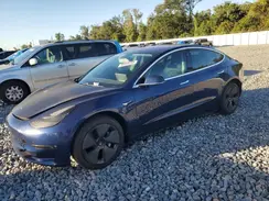 5YJ3E1EA5JF013688 2018 TESLA MODEL 3