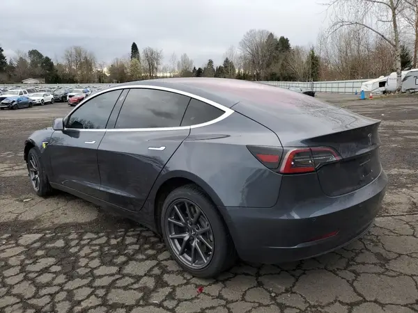 5YJ3E1EA5JF016266 2018 TESLA MODEL 3 - Image 2