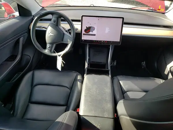 5YJ3E1EA5JF016879 2018 TESLA MODEL 3 - Image 8