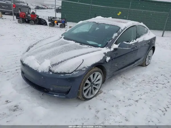 5YJ3E1EA5JF017580 2018 TESLA MODEL 3 - Image 2