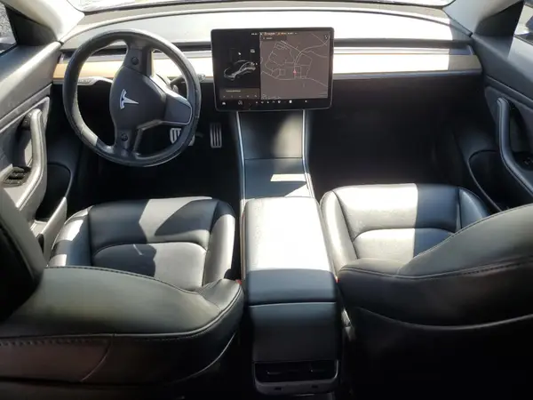 5YJ3E1EA5JF018972 2018 TESLA MODEL 3 - Image 8