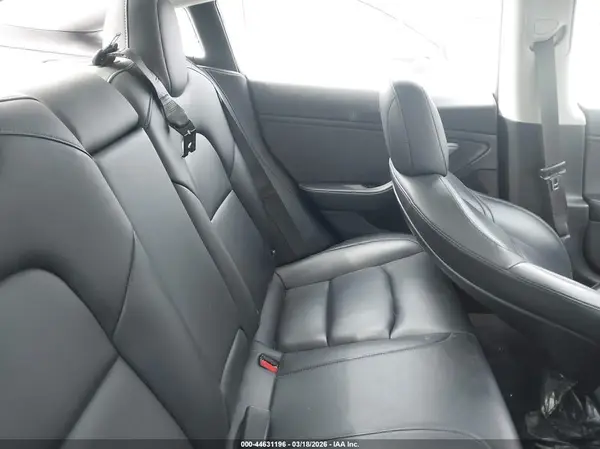 5YJ3E1EA5JF019149 2018 TESLA MODEL 3 - Image 8
