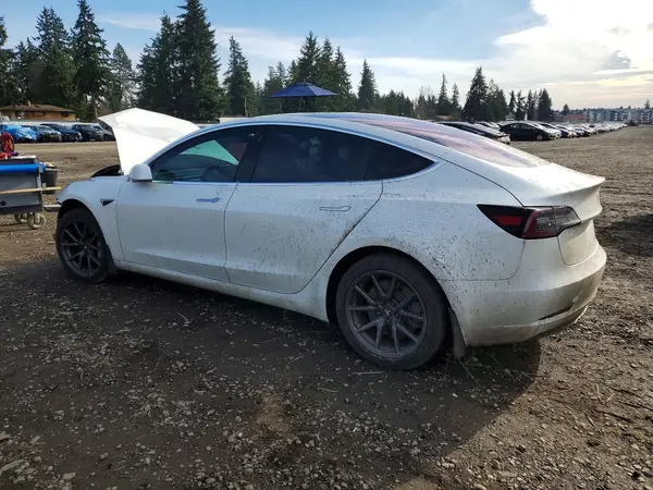 5YJ3E1EA5JF019765 2018 TESLA MODEL 3 - Image 2