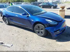5YJ3E1EA5JF022620 2018 TESLA MODEL 3