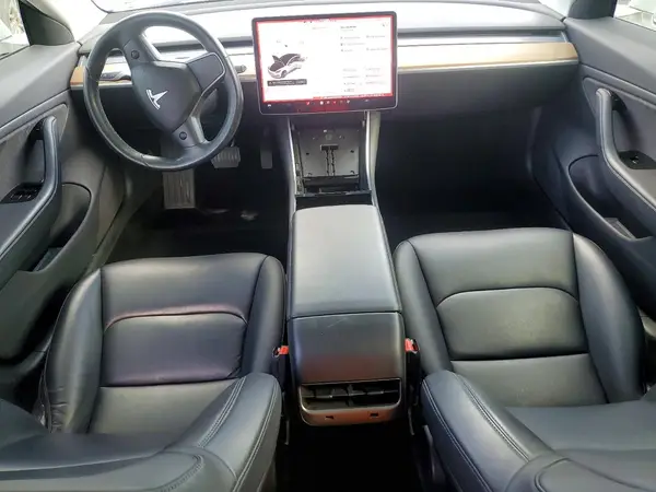 5YJ3E1EA5JF023380 2018 TESLA MODEL 3 - Image 8