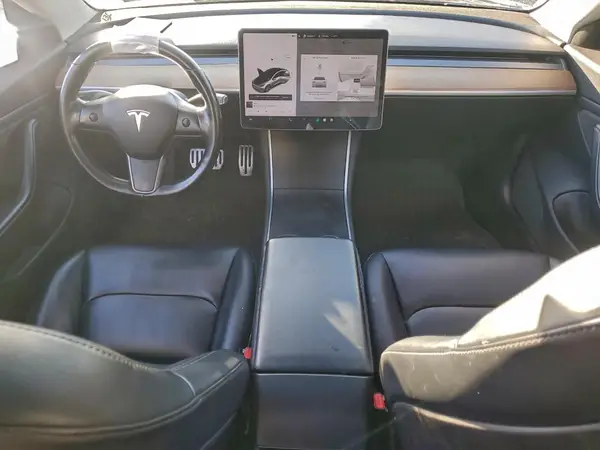 5YJ3E1EA5JF024108 2018 TESLA MODEL 3 - Image 8