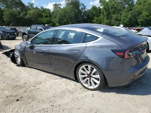 5YJ3E1EA5JF024142 2018 TESLA MODEL 3 - Image 2