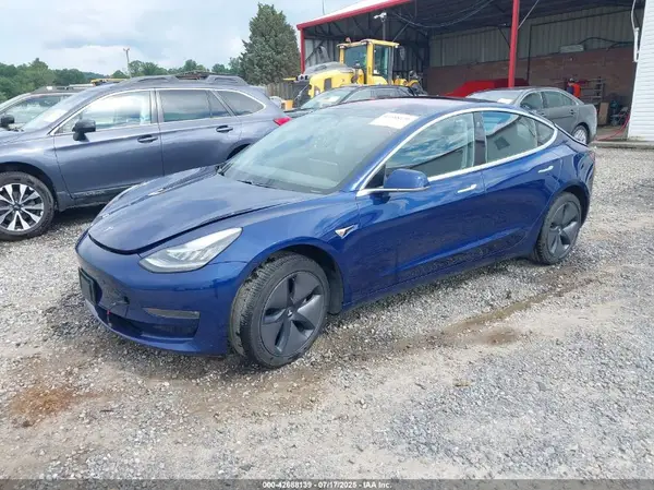 5YJ3E1EA5JF027025 2018 TESLA MODEL 3 - Image 2