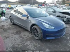5YJ3E1EA5JF027056 2018 TESLA MODEL 3