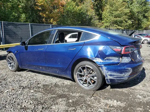 5YJ3E1EA5JF027753 2018 TESLA MODEL 3 - Image 2