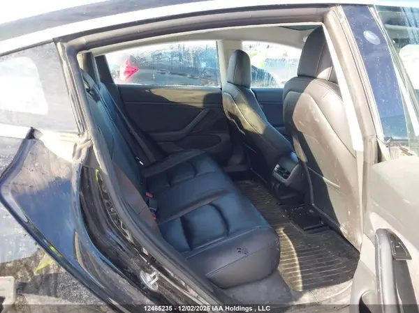 5YJ3E1EA5JF028434 2018 TESLA MODEL 3 - Image 8