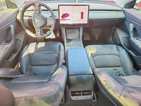 5YJ3E1EA5JF030748 2018 TESLA MODEL 3 - Image 8