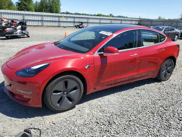 5YJ3E1EA5JF032516 2018 TESLA MODEL 3 - Image 1