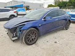 5YJ3E1EA5JF032550 2018 TESLA MODEL 3