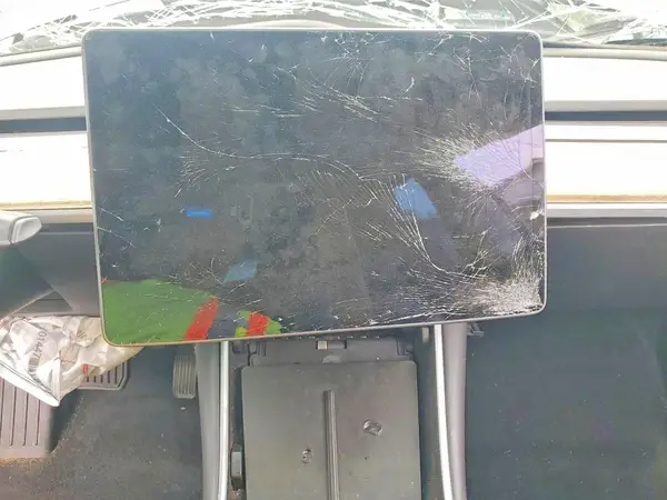 5YJ3E1EA5JF033035 2018 TESLA MODEL 3 - Image 8