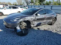 5YJ3E1EA5JF035626 2018 TESLA MODEL 3