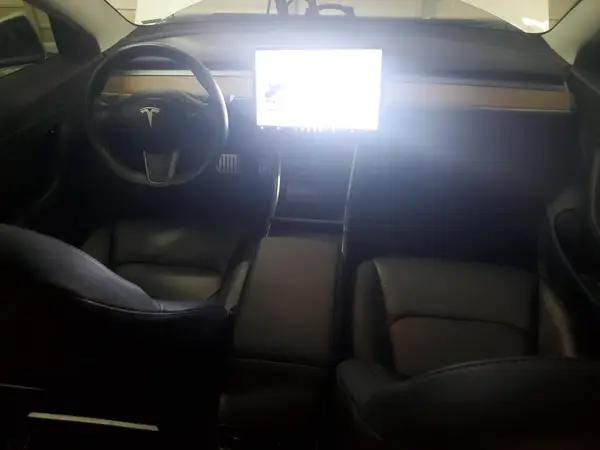 5YJ3E1EA5JF035724 2018 TESLA MODEL 3 - Image 8