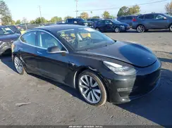 5YJ3E1EA5JF037036 2018 TESLA MODEL 3