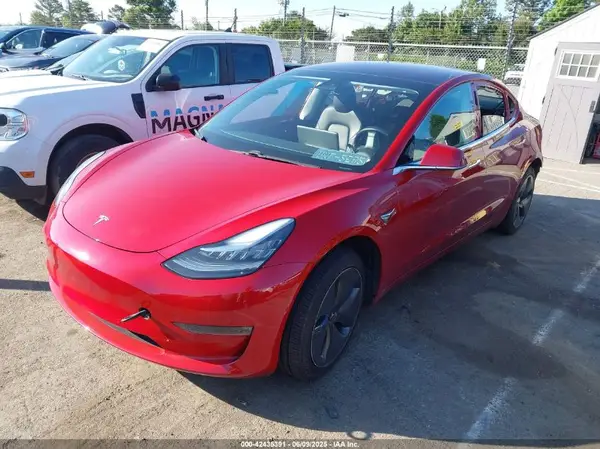 5YJ3E1EA5JF037831 2018 TESLA MODEL 3 - Image 2