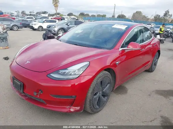 5YJ3E1EA5JF038218 2018 TESLA MODEL 3 - Image 2