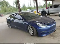 5YJ3E1EA5JF038364 2018 TESLA MODEL 3