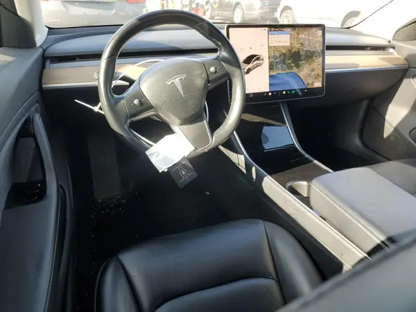 5YJ3E1EA5JF039272 2018 TESLA MODEL 3 - Image 8