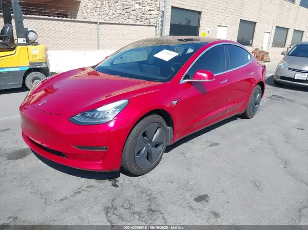 5YJ3E1EA5JF039997 2018 TESLA MODEL 3 - Image 2