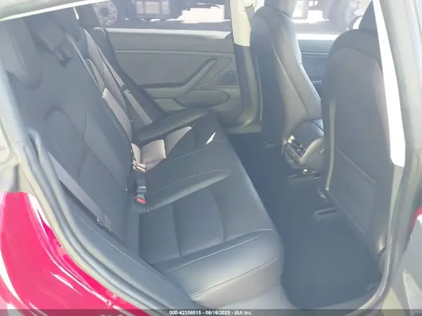 5YJ3E1EA5JF039997 2018 TESLA MODEL 3 - Image 8