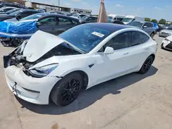 5YJ3E1EA5JF040096 2018 TESLA MODEL 3