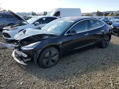 5YJ3E1EA5JF040163 2018 TESLA MODEL 3
