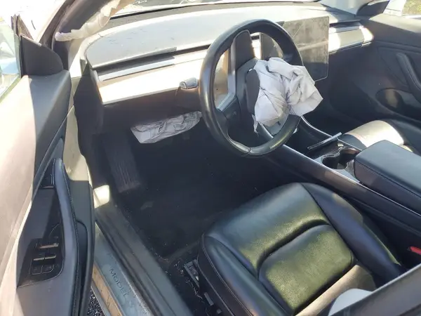 5YJ3E1EA5JF040423 2018 TESLA MODEL 3 - Image 8