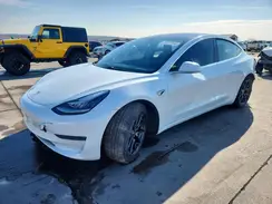 5YJ3E1EA5JF040616 2018 TESLA MODEL 3