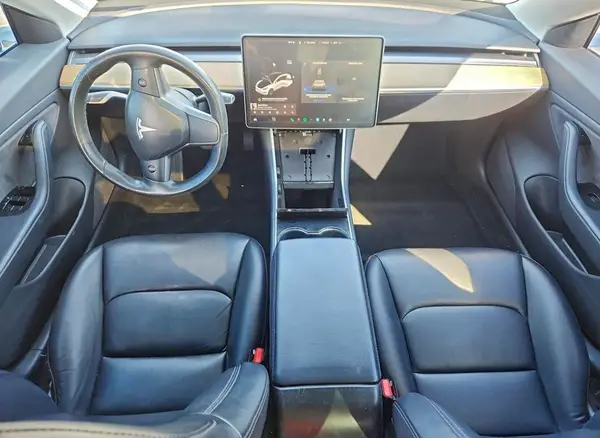 5YJ3E1EA5JF040616 2018 TESLA MODEL 3 - Image 8
