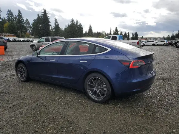 5YJ3E1EA5JF042138 2018 TESLA MODEL 3 - Image 2