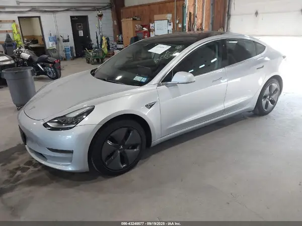 5YJ3E1EA5JF042964 2018 TESLA MODEL 3 - Image 2