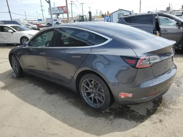 5YJ3E1EA5JF043192 2018 TESLA MODEL 3 - Image 2