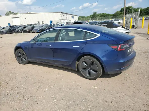 5YJ3E1EA5JF044035 2018 TESLA MODEL 3 - Image 2