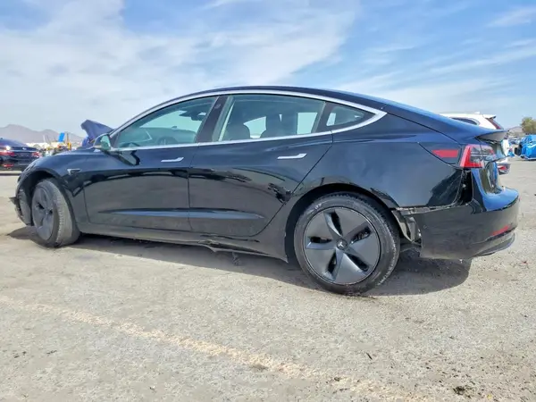 5YJ3E1EA5JF045167 2018 TESLA MODEL 3 - Image 2