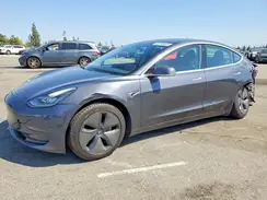 5YJ3E1EA5JF045394 2018 TESLA MODEL 3
